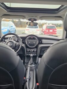 2015_Mini_Cooper_Hardtop_3DR-HB_13