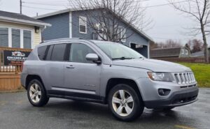 2016_Jeep_Compass_North_08