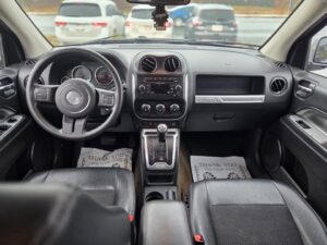 2016_Jeep_Compass_North_15