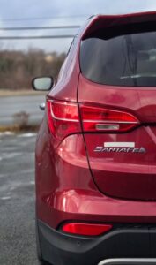 2013_Hyundai_Santa_FE_Premium_05