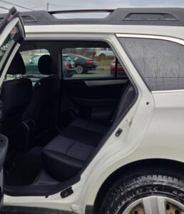 2015_Subaru_Outback_2.5I_12