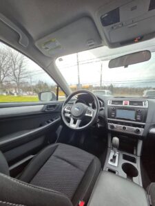 2015_Subaru_Outback_2.5I_14