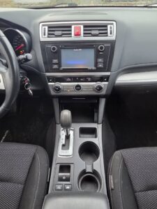 2015_Subaru_Outback_2.5I_17