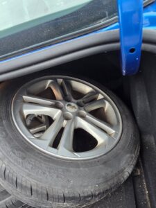 2016_Chevrolet_Cruze_LT_4DR_14