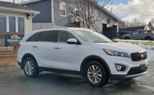 2016_Kia_Sorento_2.4I_LX_08