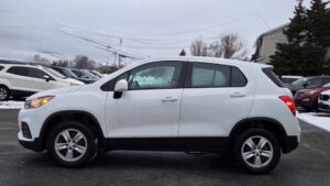 2019_Chevrolet_Trax_02