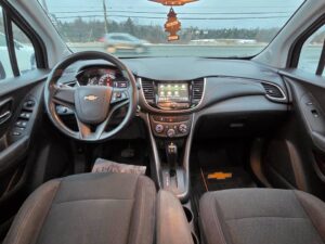 2019_Chevrolet_Trax_11