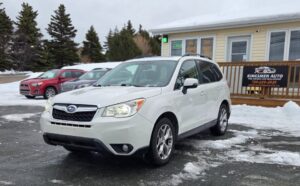 2015_Subaru_Forester_I_Limited_02