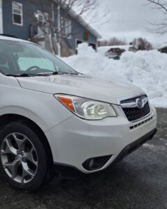 2015_Subaru_Forester_I_Limited_10