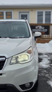 2015_Subaru_Forester_I_Limited_12