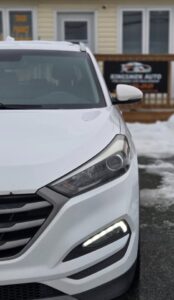 2016_Hyundai_Tucson_Premium_10