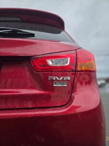 2015_Mitsubishi_RVR_GT_05