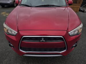 2015_Mitsubishi_RVR_GT_08