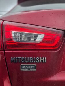 2015_Mitsubishi_RVR_GT_11