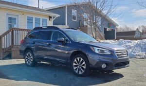 2015_Subaru_Outback_5RD_10