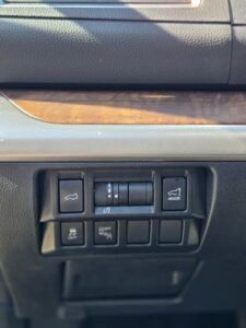 2015_Subaru_Outback_5RD_18