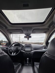 2017_Dodge_Journey_12