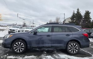 2016_Subaru_Outback_3.6R_Limited_03