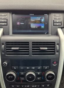 2018_Land_Rover_Discovery_Sport_17