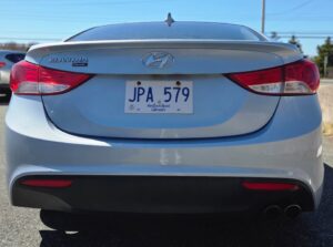 2013_Hyundai_Elantra_Coupe_05