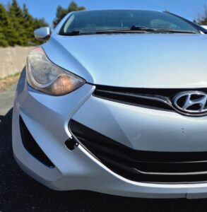 2013_Hyundai_Elantra_Coupe_11