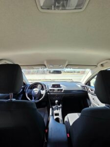 2014_Mazda_3_GX_14