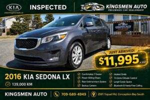2016_Kia_Sedona_LX_01