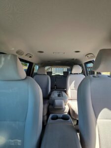 2016_Kia_Sedona_LX_16
