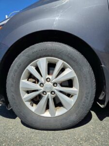 2016_Kia_Sedona_LX_19