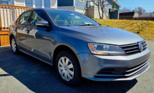 2016_Volkswagen_Jetta_09
