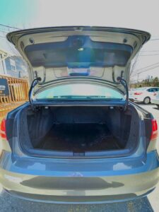 2016_Volkswagen_Jetta_18