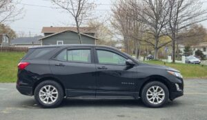 2019_Chevrolet_Equinox_07