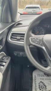 2019_Chevrolet_Equinox_16