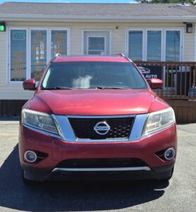 2015_Nissan_Pathfinder_4WD_02