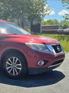 2015_Nissan_Pathfinder_4WD_11