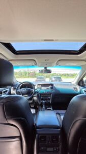 2015_Nissan_Pathfinder_4WD_15