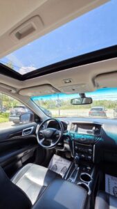 2015_Nissan_Pathfinder_4WD_16