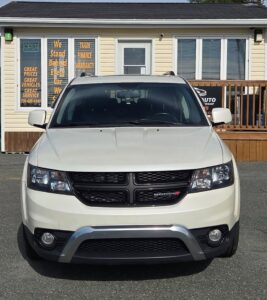 2017_Dodge_Journey_Crossroad_7-Passenger_AWD_11