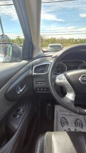 2017_Nissan_Murano_18