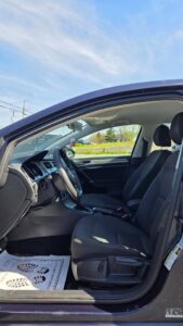 2017_Volkswagen_Golf_S_1.8T_4-Door_Auto_16