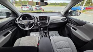 2018_Chevrolet_Equinox_13