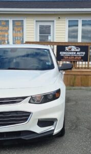 2018_Chevrolet_Malibu_09