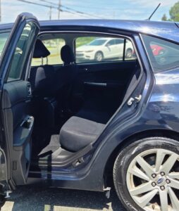 2015_Subaru_Impreza_Wagon_2.0I_Premium_5DR_12