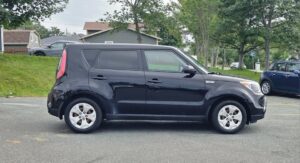 2016_Kia_Soul_Base_07
