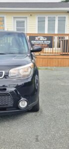 2016_Kia_Soul_Base_10
