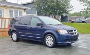 2017_Dodge_Grand_Caravan_Canada_Value_Package_4DR_WGN_07