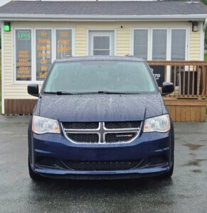2017_Dodge_Grand_Caravan_Canada_Value_Package_4DR_WGN_11