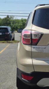 2017_Ford_Escape_SE_AWD_04