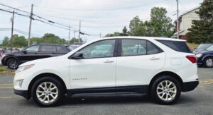 2018_Chevrolet_Equinox_02