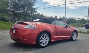 2007_Mitsubishi_Eclipse_07